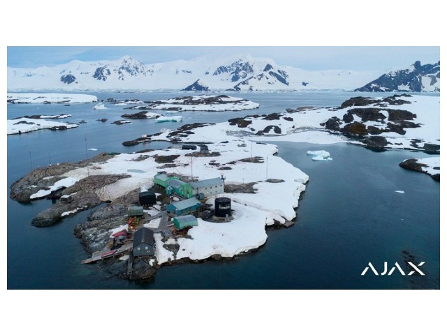 Ajax protegge dagli incendi la stazione “Vernadsky” in Antartide 