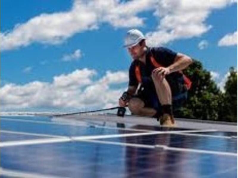 Fotovoltaico, il 2023 anno record per le installazioni