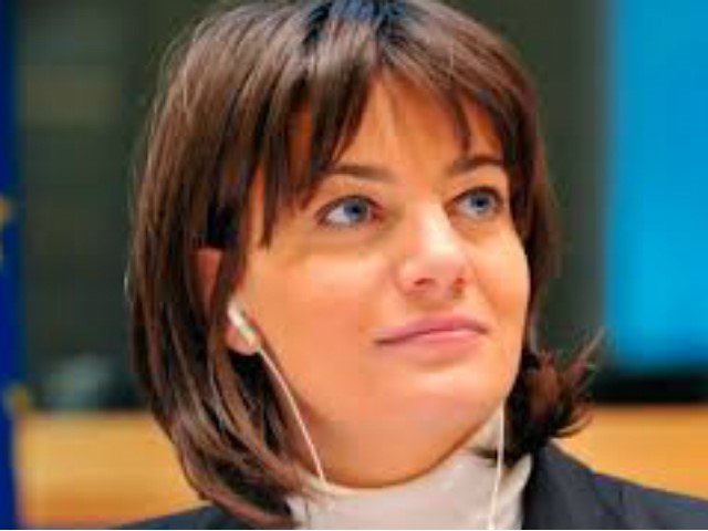 A Sicurezza 2017 l’europarlamentare Lara Comi interviene sui temi della privacy 