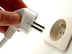 Basta una presa elettrica: il plug and play nella security