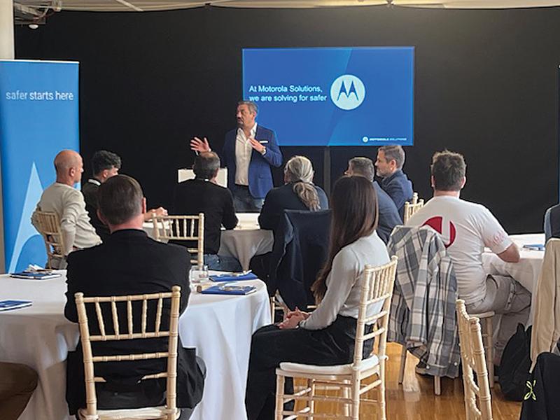 Motorola Solutions: spazio agli utenti finali