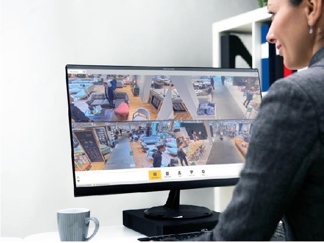 Axis Communications: software di gestione con pagina web dedicata