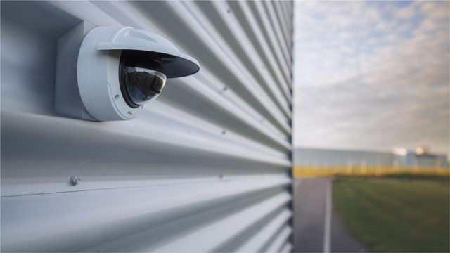 Axis Communications: nuove dome fisse con funzionalità di sicurezza avanzate 