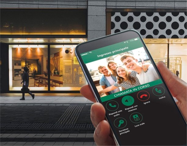Vimar, nuovo videocitofono smart Tab 5S Up