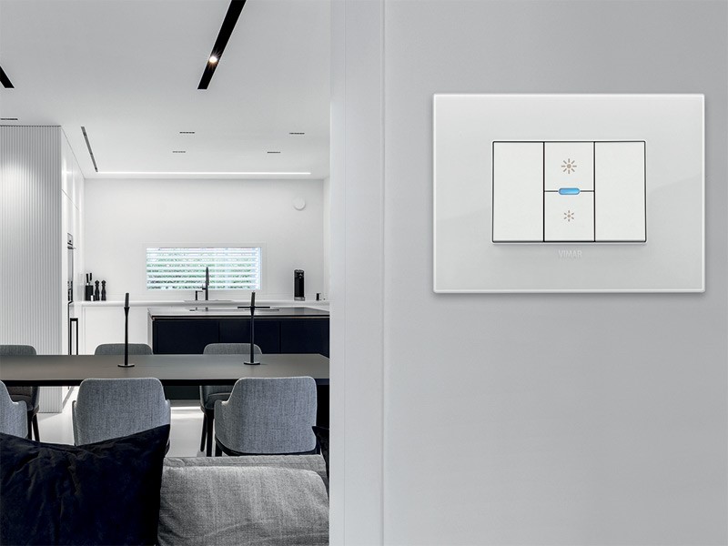 Nuovi dimmer connessi: illuminare in modo smart