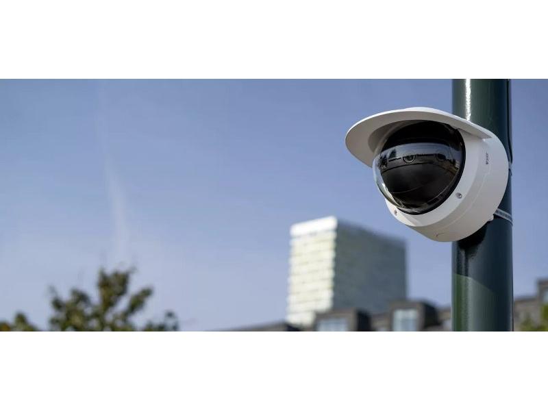 AXIS Communications: telecamere multisensore basate sull'IA