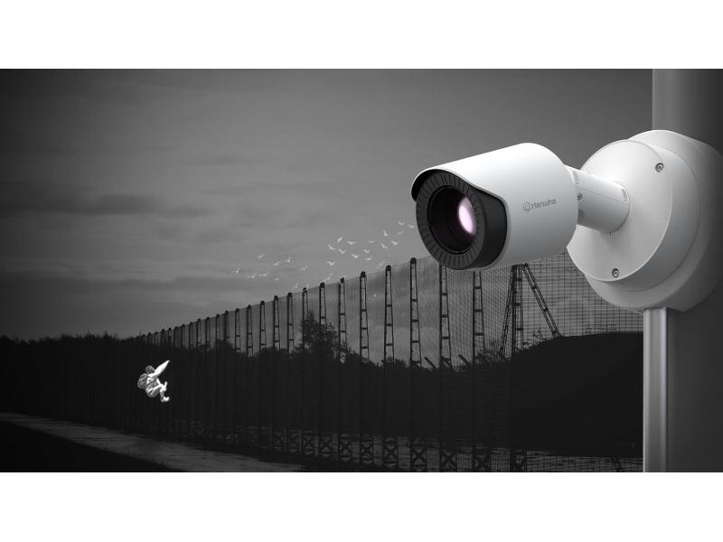HANWHA VISION: telecamera termica di sorveglianza AI