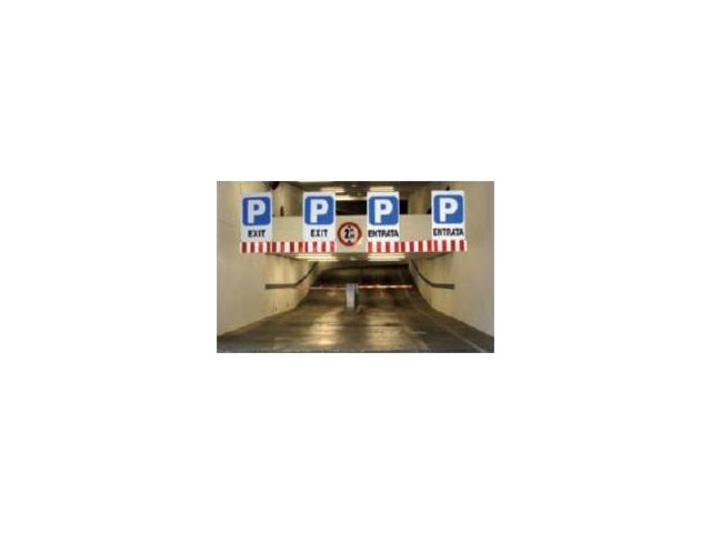 Telecamere di rete per il parcheggio civico di Salò 