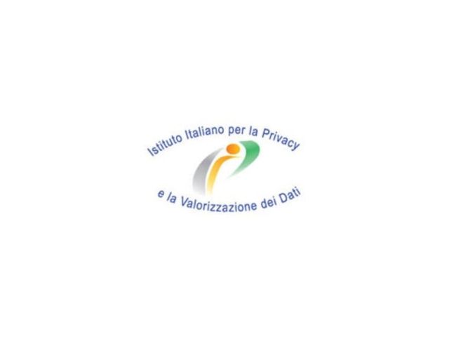 Un incontro per parlare di privacy e sicurezza online dei giovani