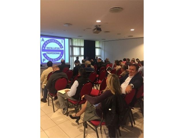 Successo per il seminario tecnico di Panasonic e A.I.P.S