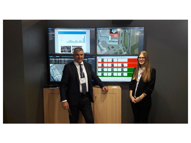 Successo a PTE Amsterdam per Euklis Fa.Re