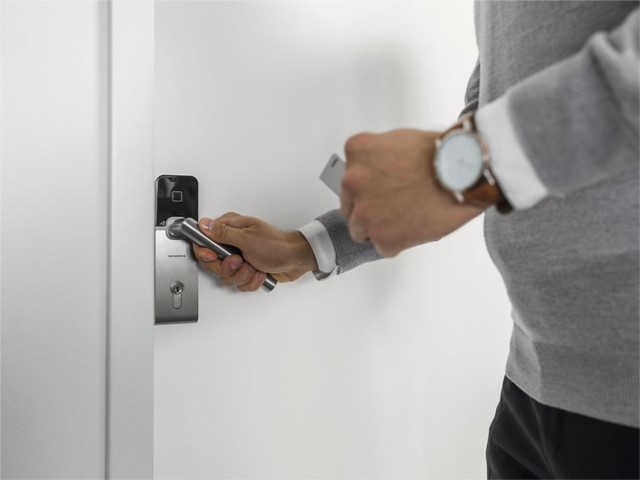 Design e sicurezza: la maniglia elettronica c-lever air di Dormakaba