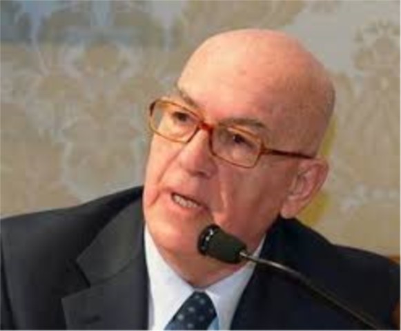 Aumentano attacchi informatici e furti di identità. Cosa sta succedendo? Risponde Antonello Soro