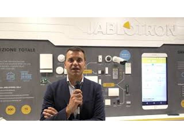 Jablotron a secsolutionforum web format: videointervista a Marco Lauri, Responsabile Tecnico di Ascani Elettrocomm