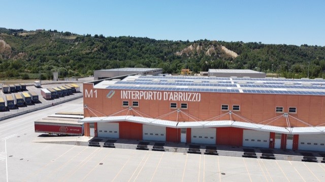 Interporto d'Abruzzo: termografia Hikvision contro il rischio di incendio delle merci 