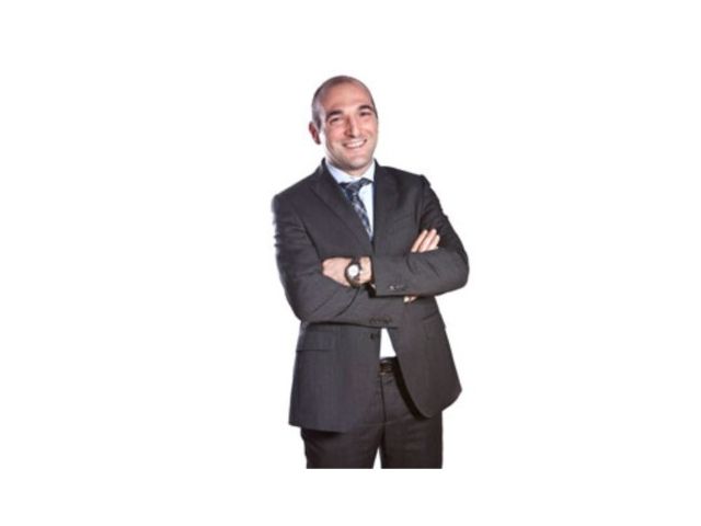 Francesco Paradiso è il nuovo Business Development Manager per il mercato italiano di  Samsung Techwin