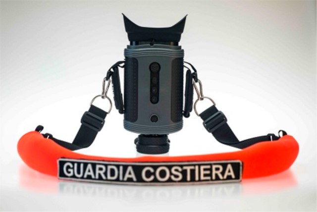 A.ST.I.M fornisce alla Guardia costiera innovative termocamere a infrarossi portatili 